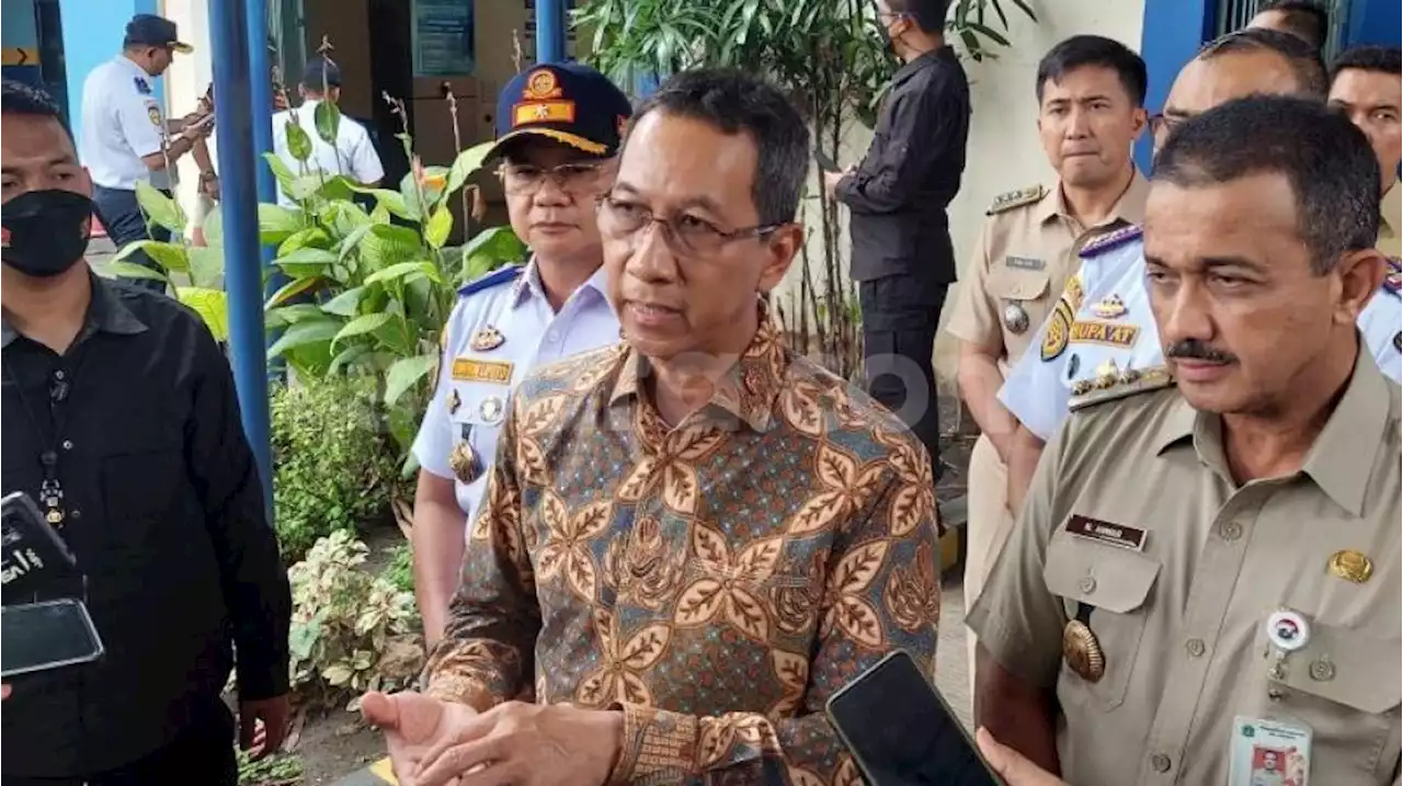 Muncul Ancaman Cuaca Ekstrem Di Jakarta, Heru Minta Pekerja WFH Sampai 2 Januari