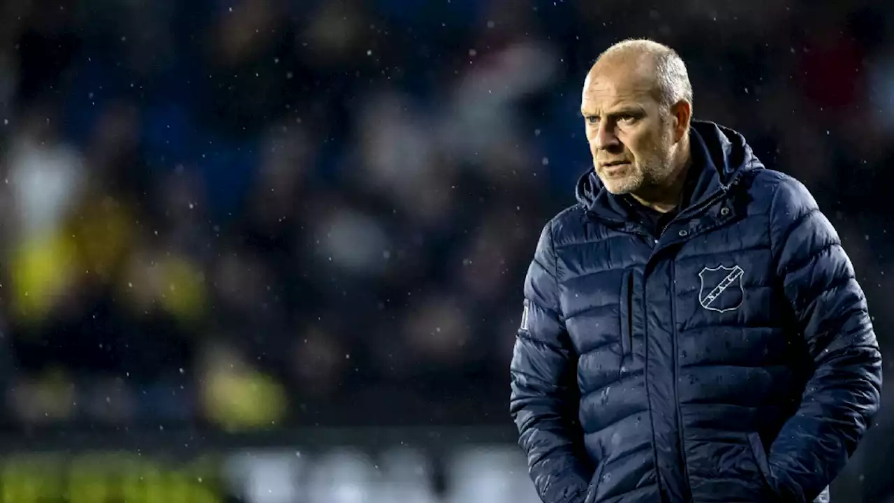 NAC Breda grijpt in en zet Robert Molenaar per direct op straat