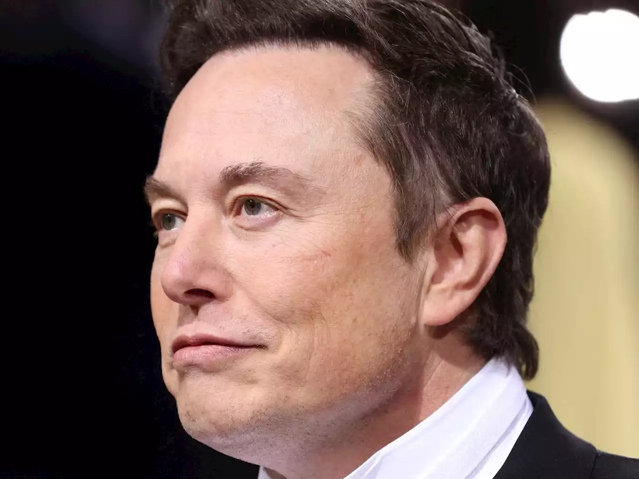 Elon Musk laughed when asked about layoffs, said hard work 'was not Twitter culture' before he took over | Business Insider