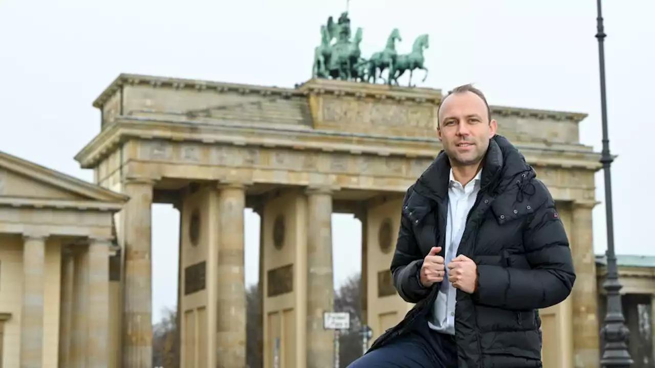 Berlin-Wahl: Bei den Grünen sieht der FDP-Chef rot!