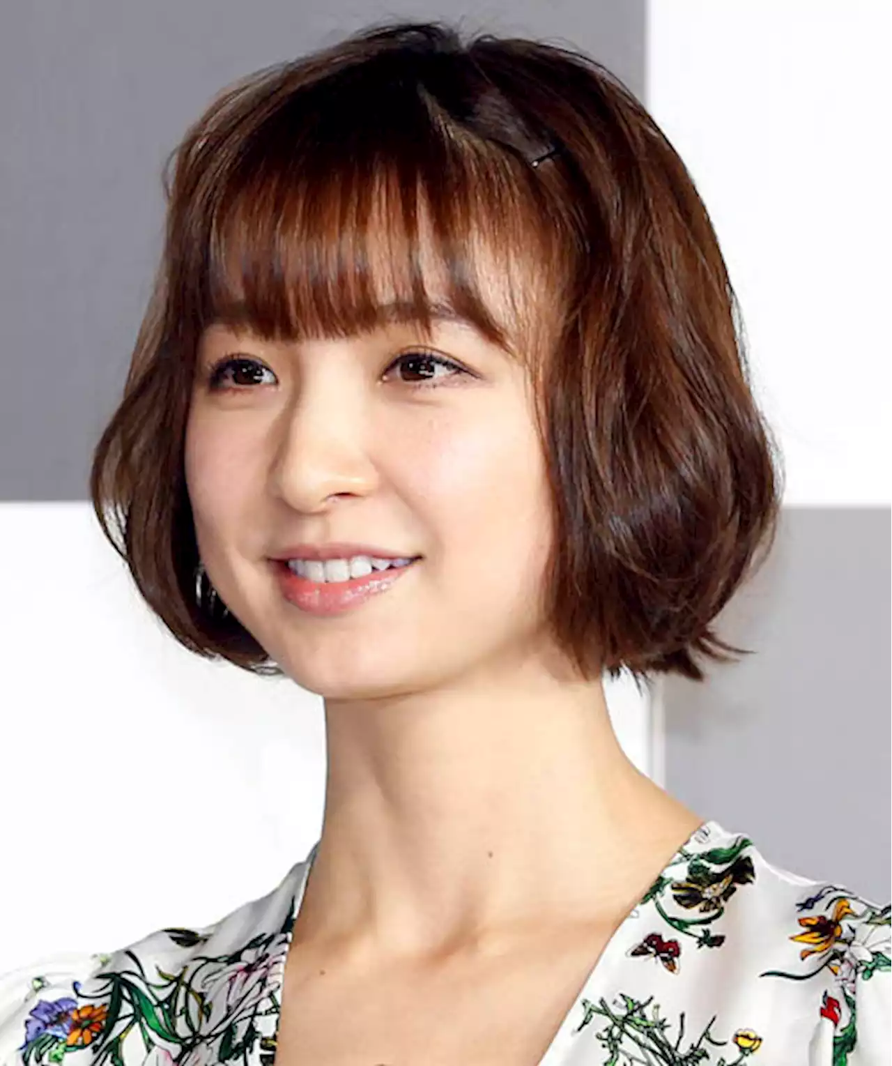 篠田麻里子“泥沼離婚劇”で親権剝奪か…夫が不倫相手を訴え、ママタレ廃業危機の自業自得 - トピックス｜Infoseekニュース