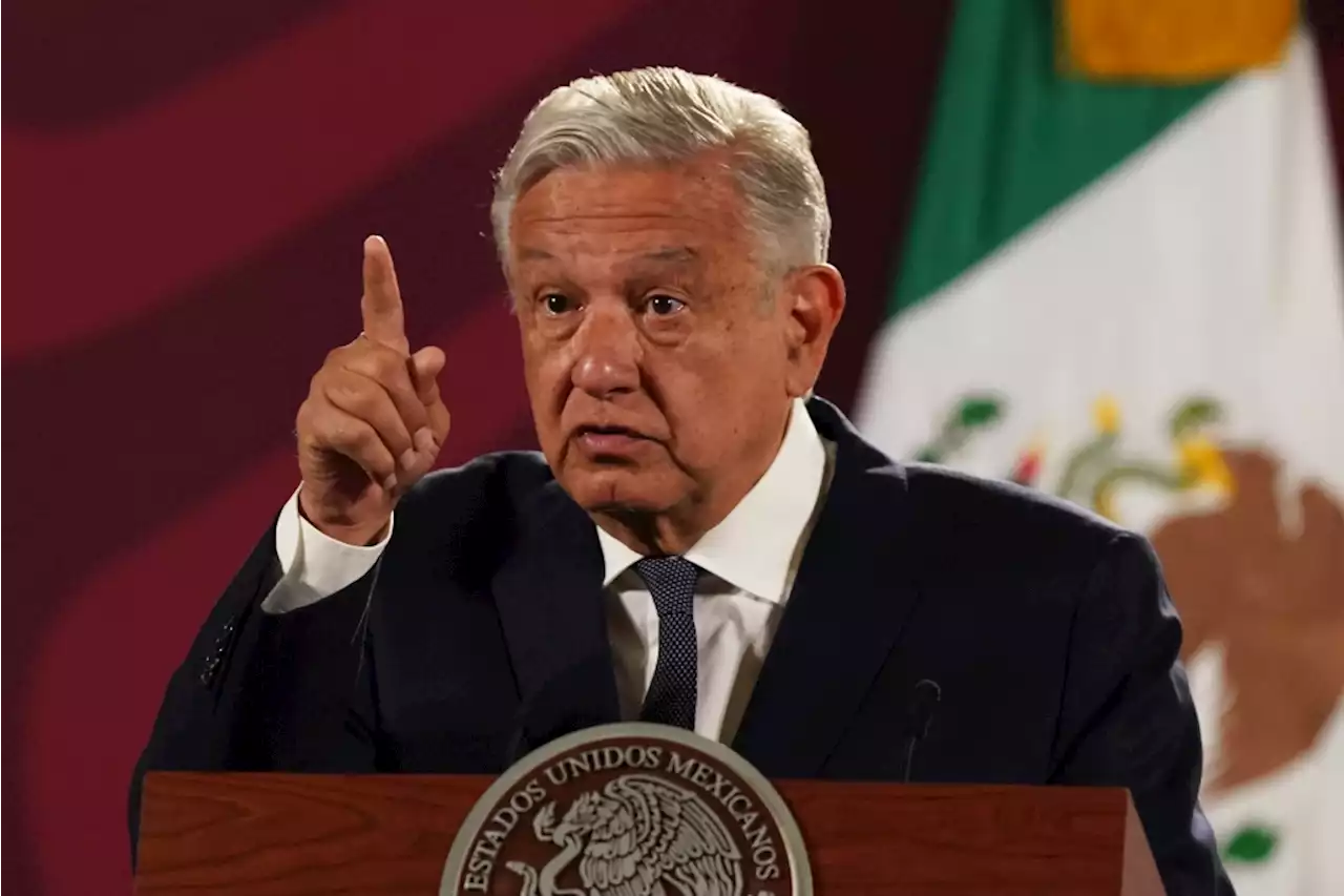 Mexico’s president asks residents to spurn drug cartel gifts