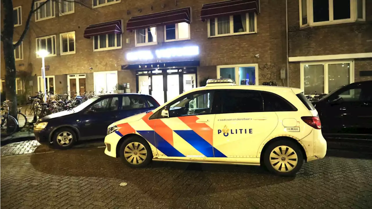 Gewapende overval in hotel Amsterdam-Zuid, dader neemt buit mee