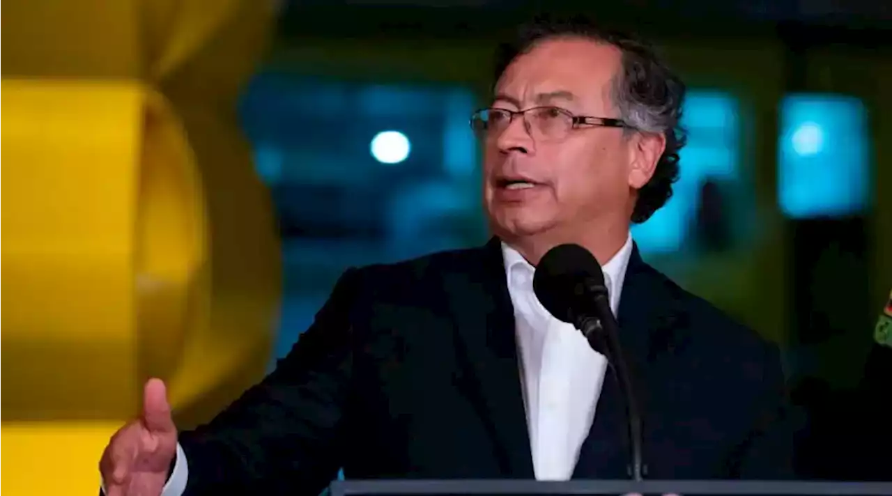 Presidente Gustavo Petro dice que tren Buenaventura Barranquilla sería a través de una APP