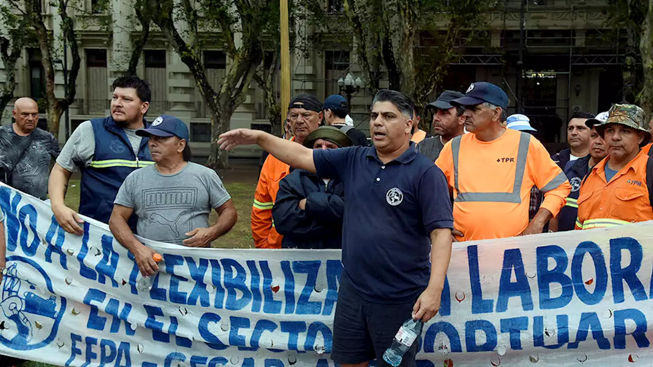 TPR cedió otro poco, faltan los despedidos | Portuarios y concesionaria tienen cita hoy en Buenos Aires