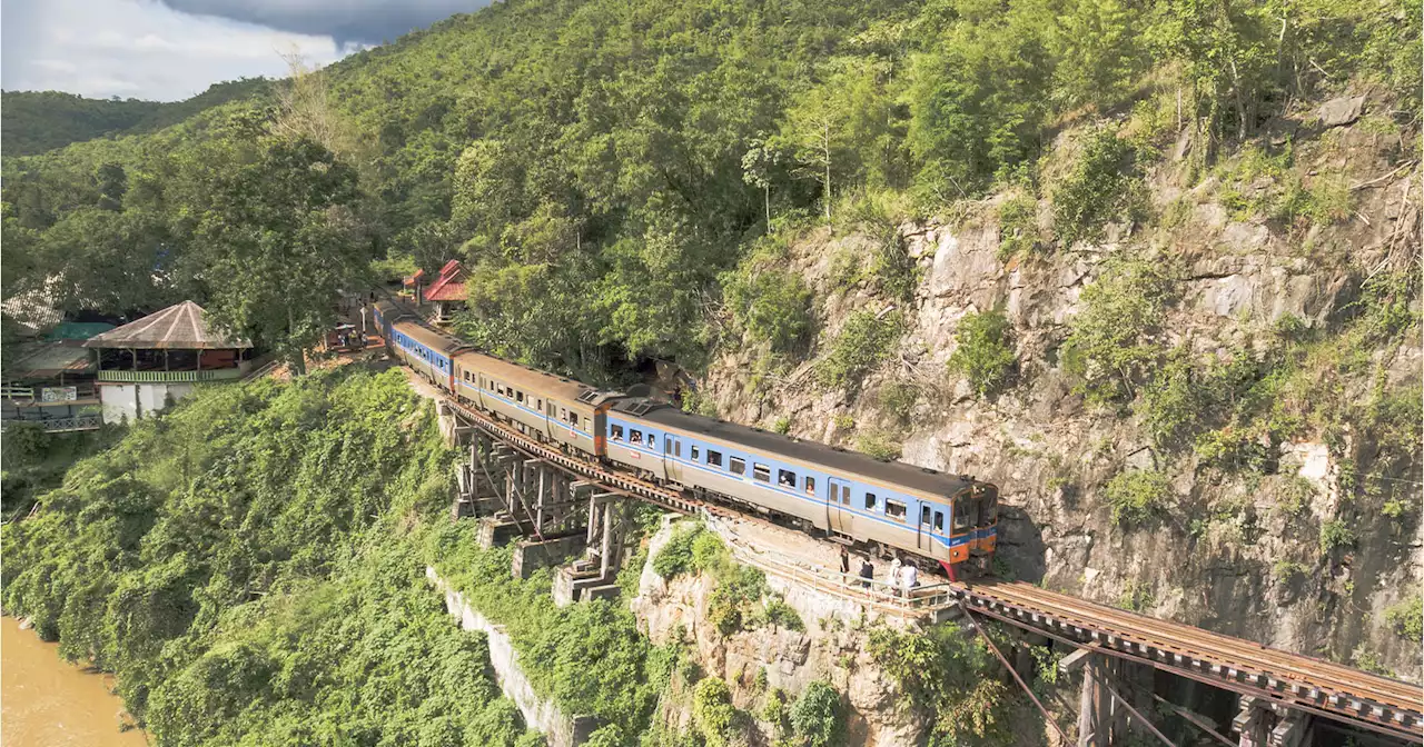 Tourist Falls to Death Taking Selfie on Moving Train in Thailand