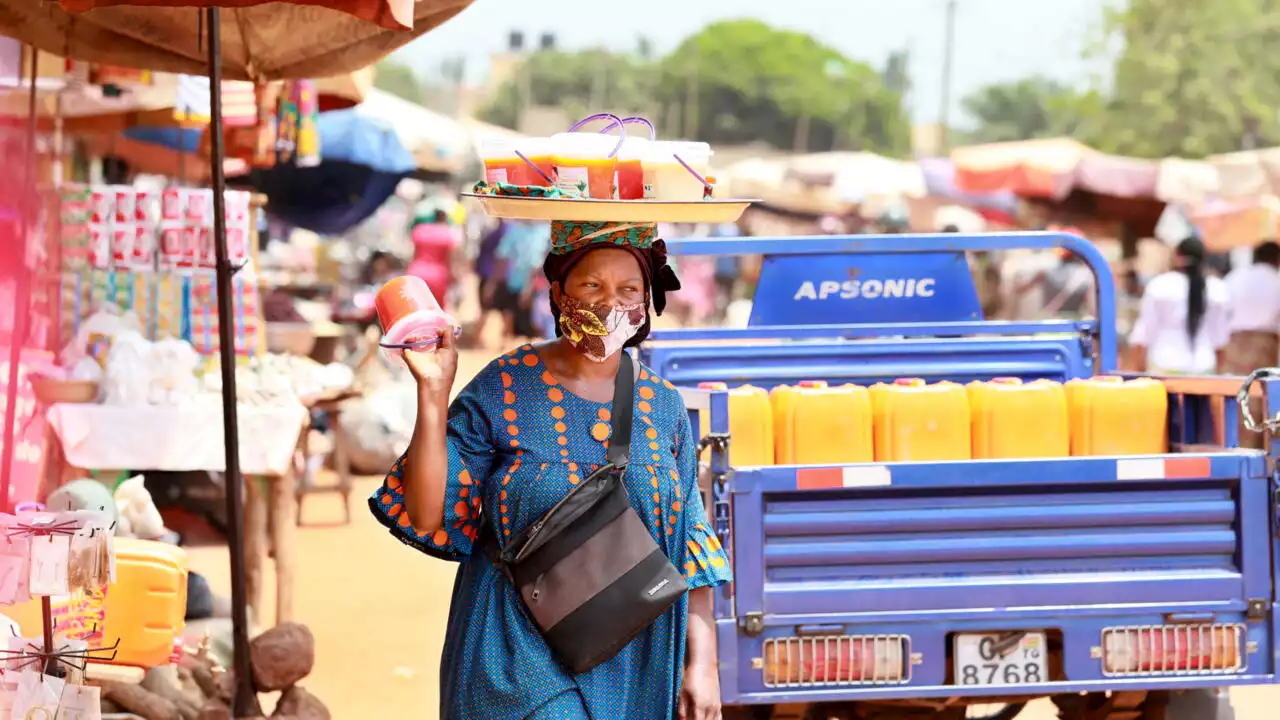 Les commerçants et étudiants africains saluent la réouverture des frontières de Chine