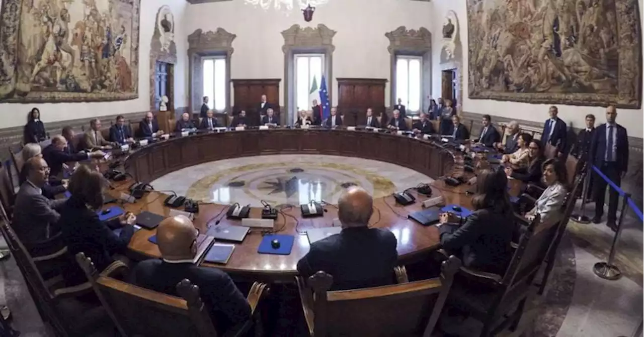 Cdm, approvati i due dl su impianti strategici e migranti