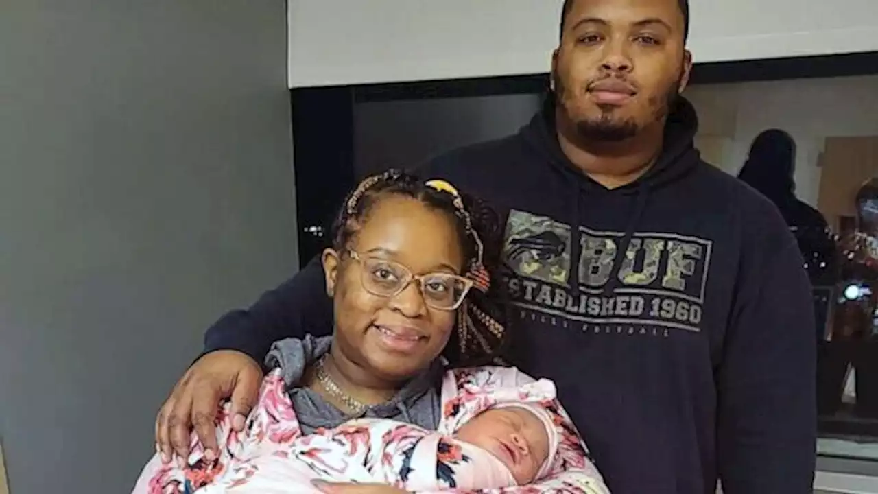 Doulas help couple deliver their 1st baby amid winter storm