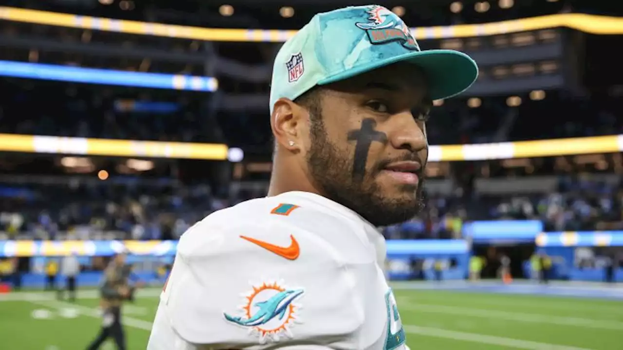 Miami Dolphins quarterback Tua Tagovailoa suffered concussion on Sunday, head coach says | CNN