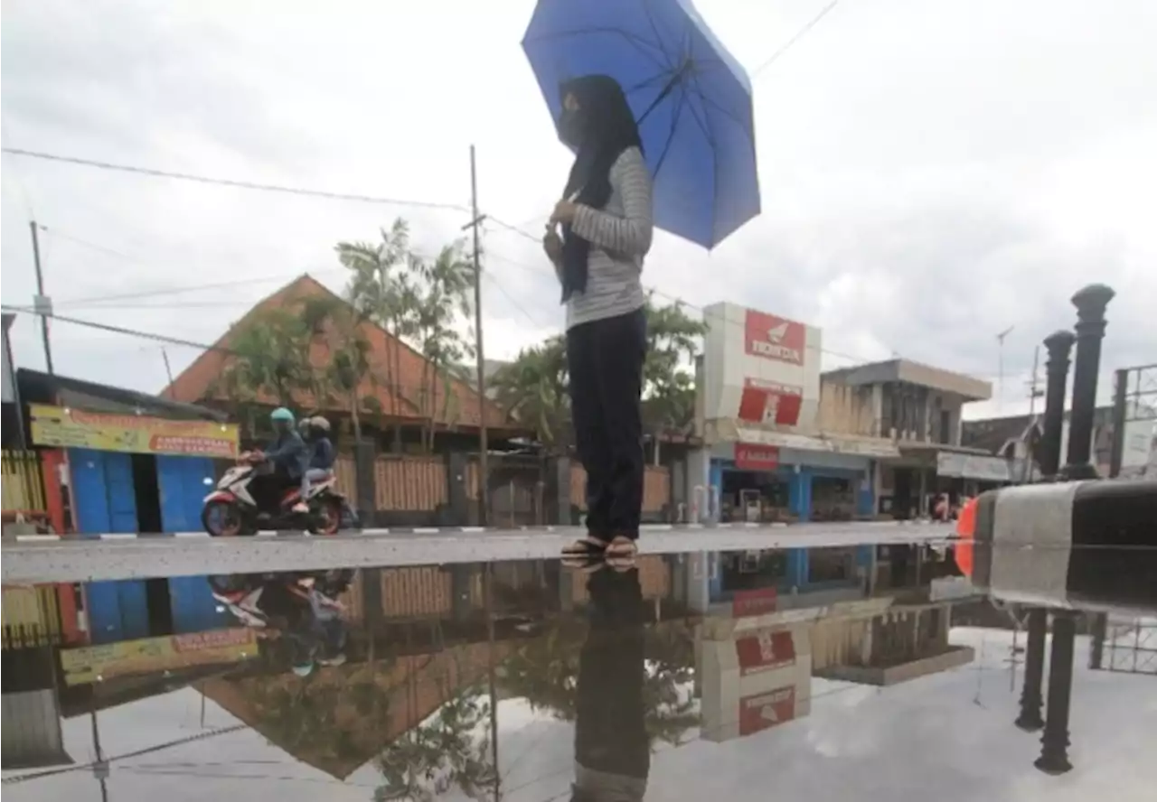 18 Kecamatan di Ponorogo Ini Berpotensi Alami Hujan Lebat hingga Tahun Baru