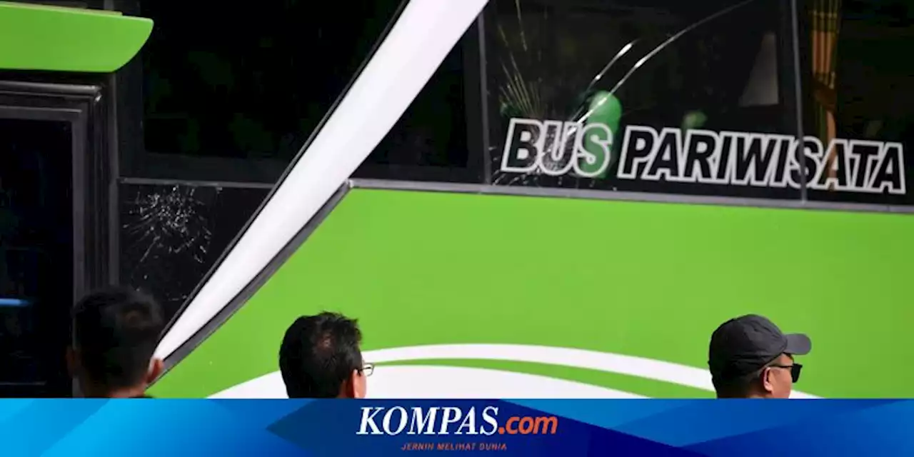 Piala AFF 2022: Oknum Suporter Indonesia Berulah, Kaca Bus Thailand Pecah