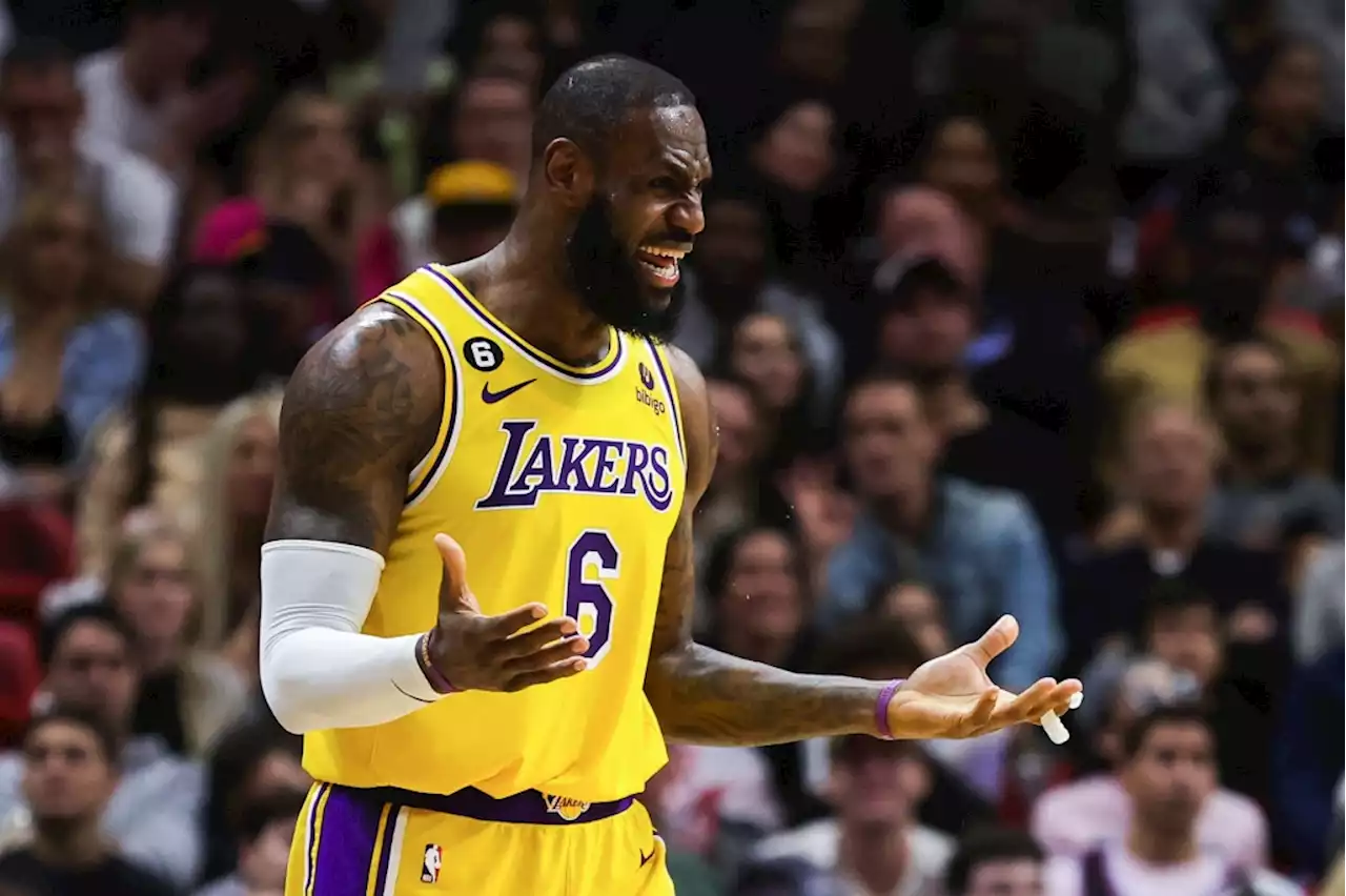 Lakers can’t catch up to Heat in turnover-filled loss