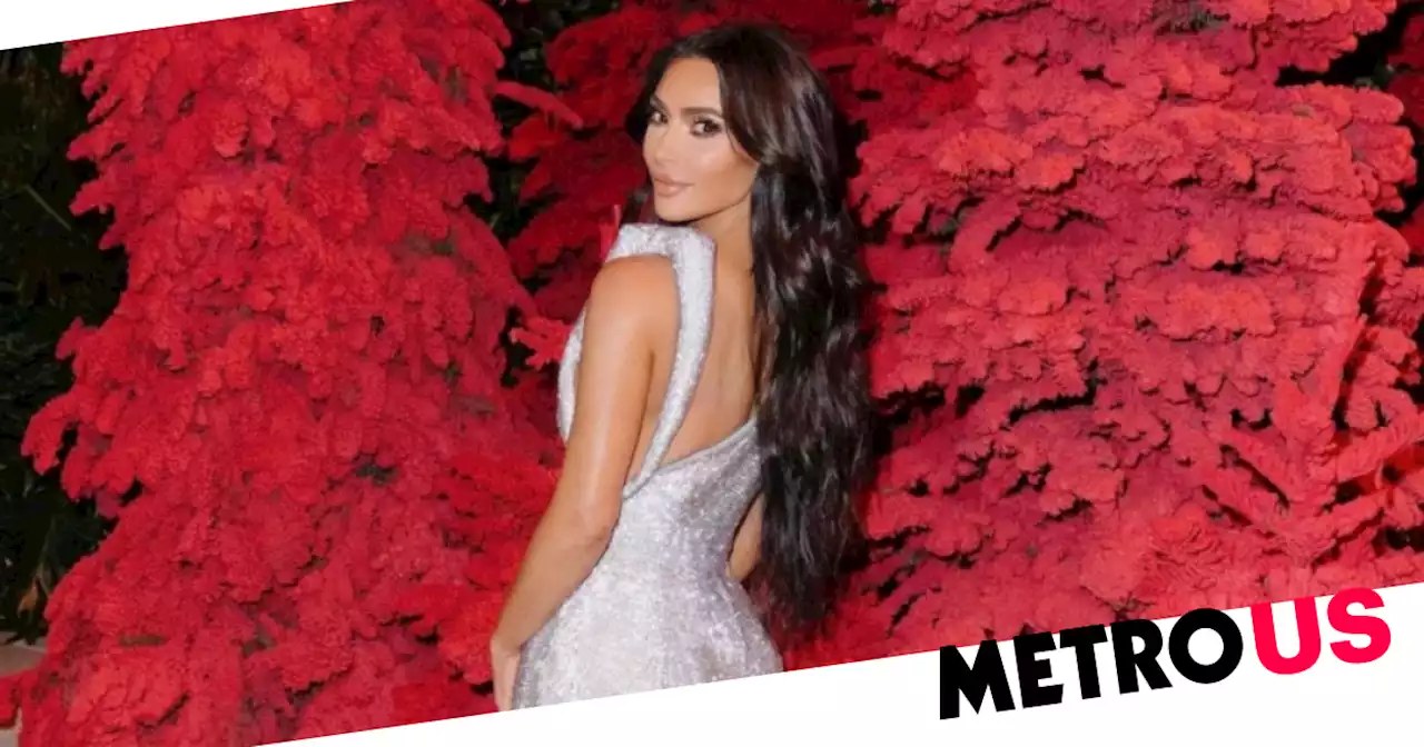 Kim Kardashian accused of Photoshopping family’s Christmas photo