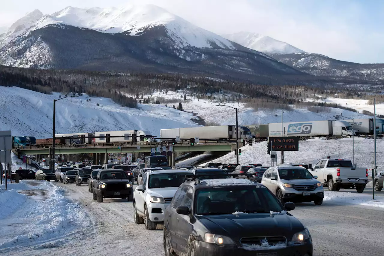 Colorado 'blizzard' chaos as snow storm causes multiple car crashes