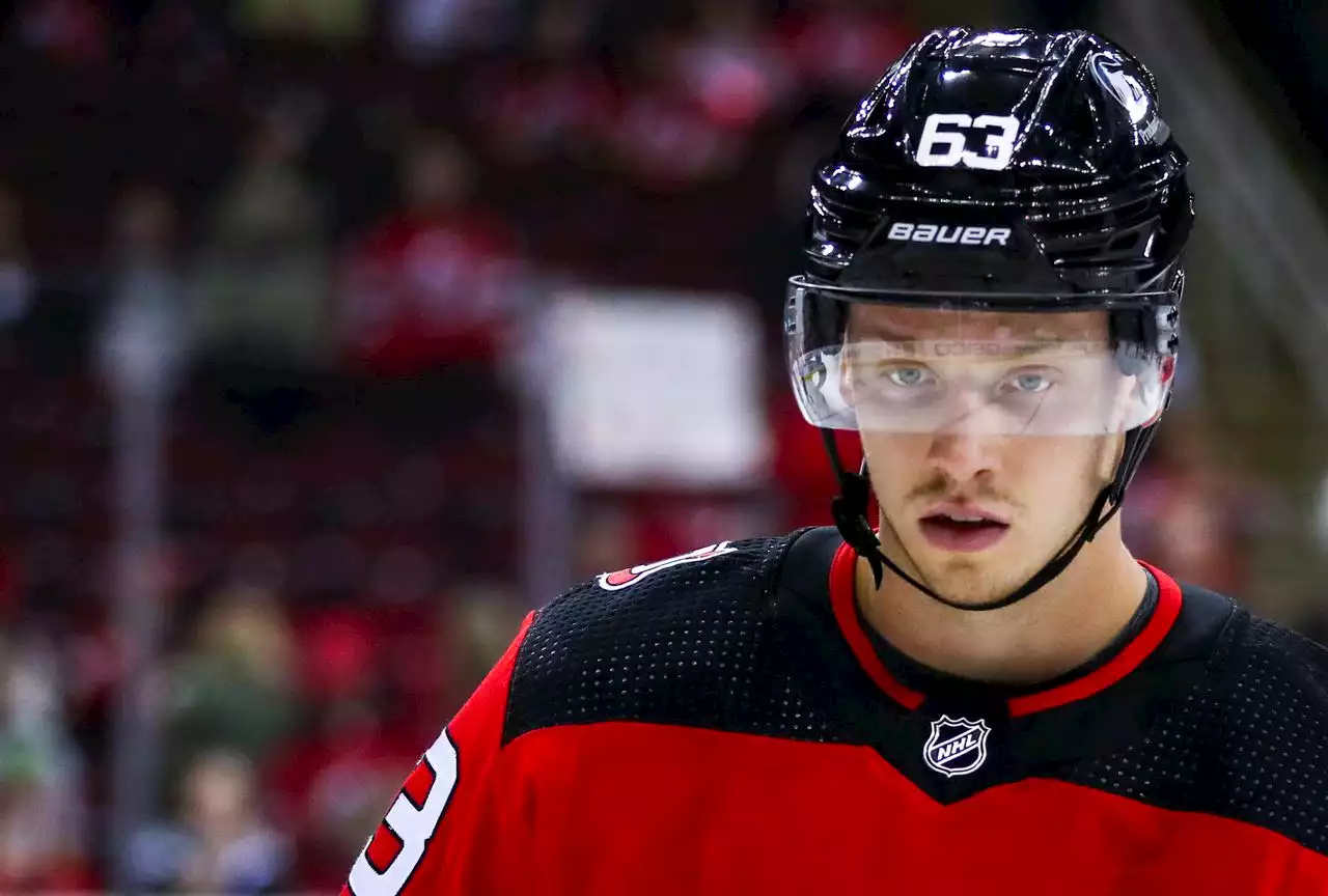 Devils’ Jesper Bratt reaffirms long-term deal commitment as Jan. 1 extension window looms