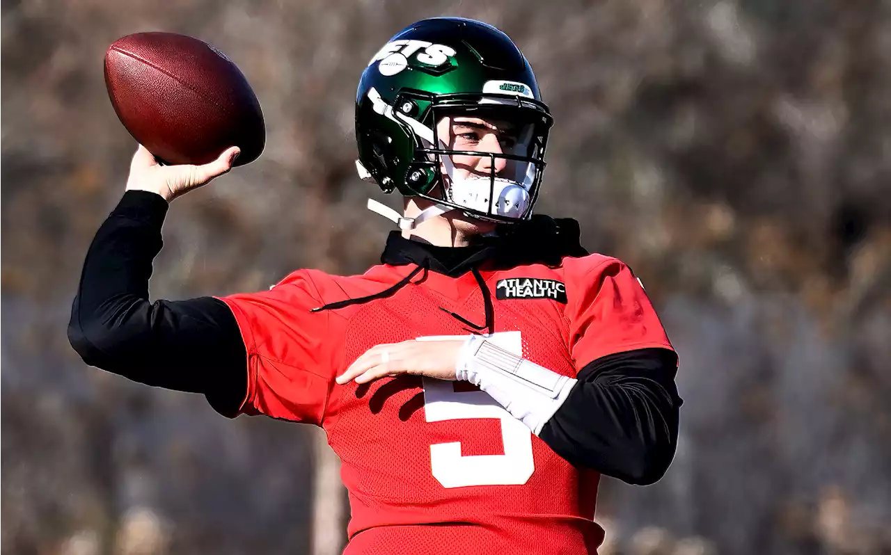 Mike White not looking at himself as Jets’ savior: ‘Ultimate team sport’