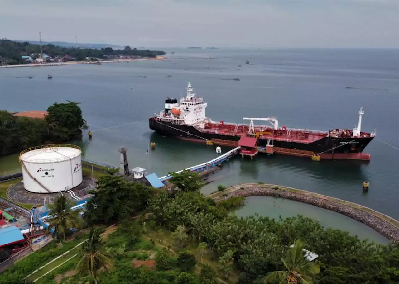 SKK Migas Minta Kapal Tanker Hati-hati Cuaca Ekstrem |Republika Online