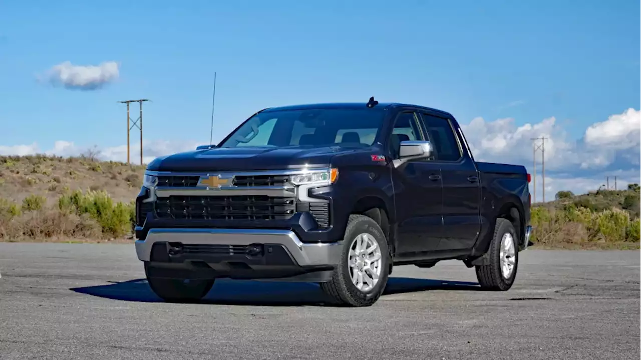 2023 Chevy Silverado Review: Well-rounded but still not class leading - Autoblog