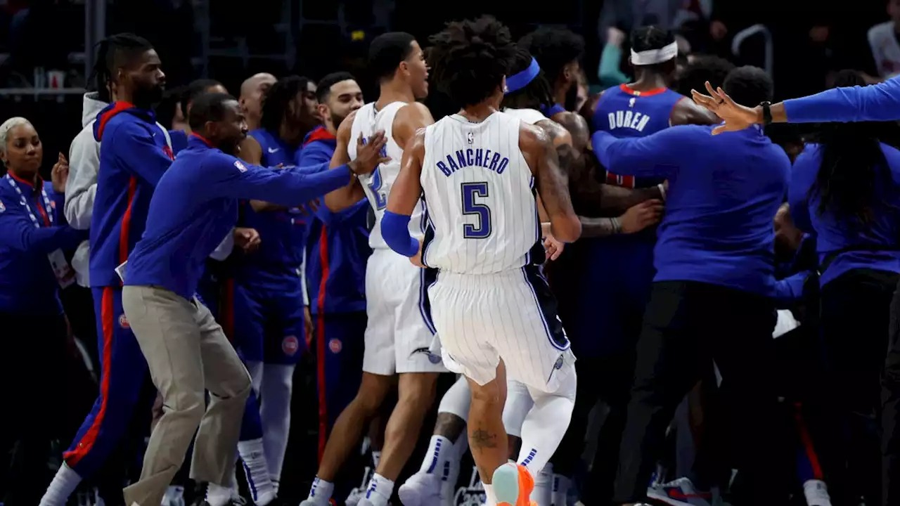 3 players ejected as benches clear during Detroit Pistons-Orlando Magic altercation