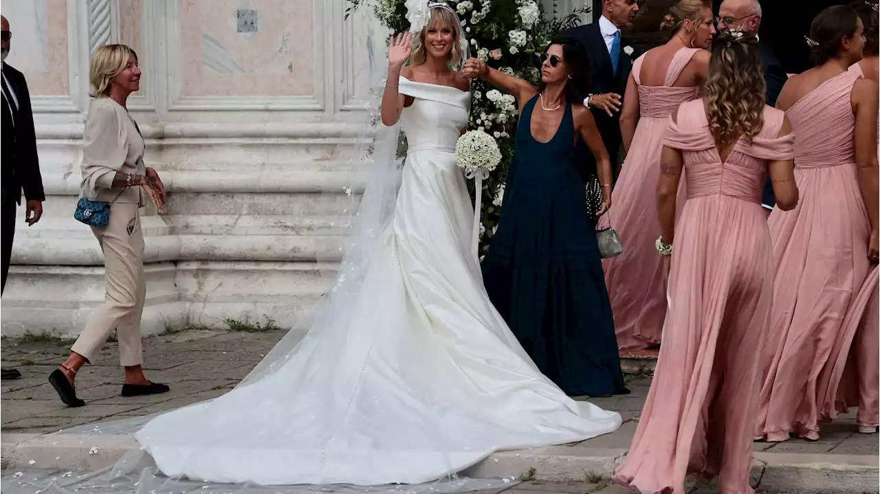 Gli abiti da sposa delle star più belli del 2022