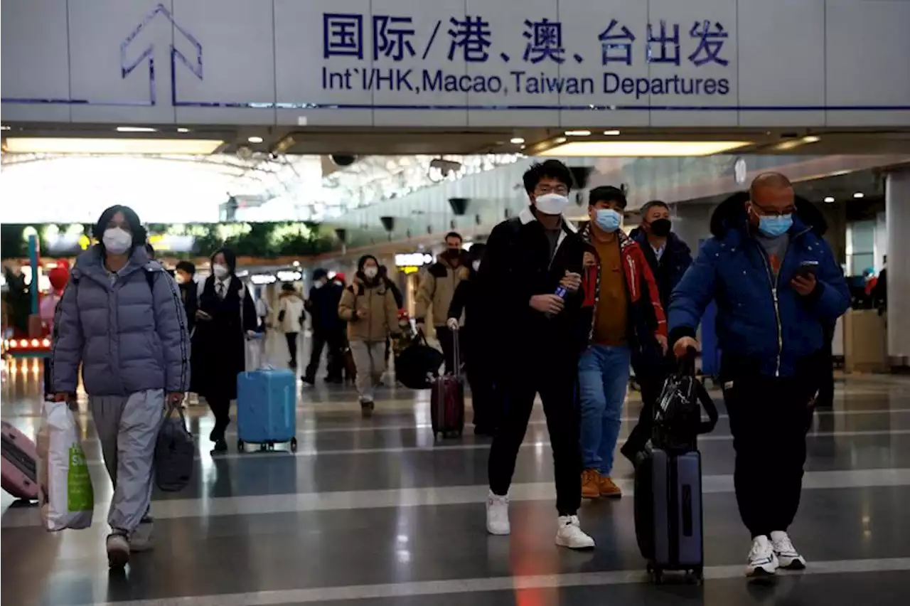 U.S. weighs new COVID rules for travelers from China, U.S. officials say