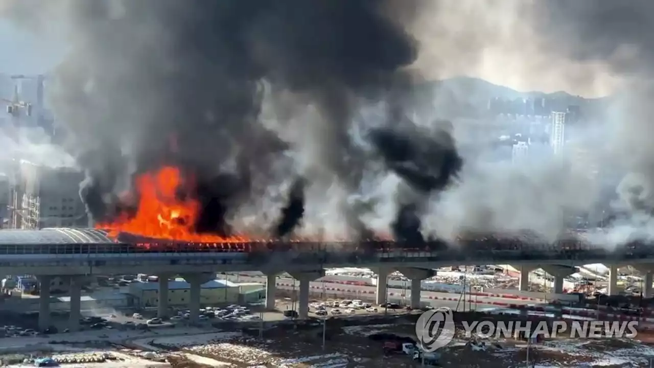 제2경인고속도 방음터널서 화재…5명 사망·37명 부상(종합3보) | 연합뉴스