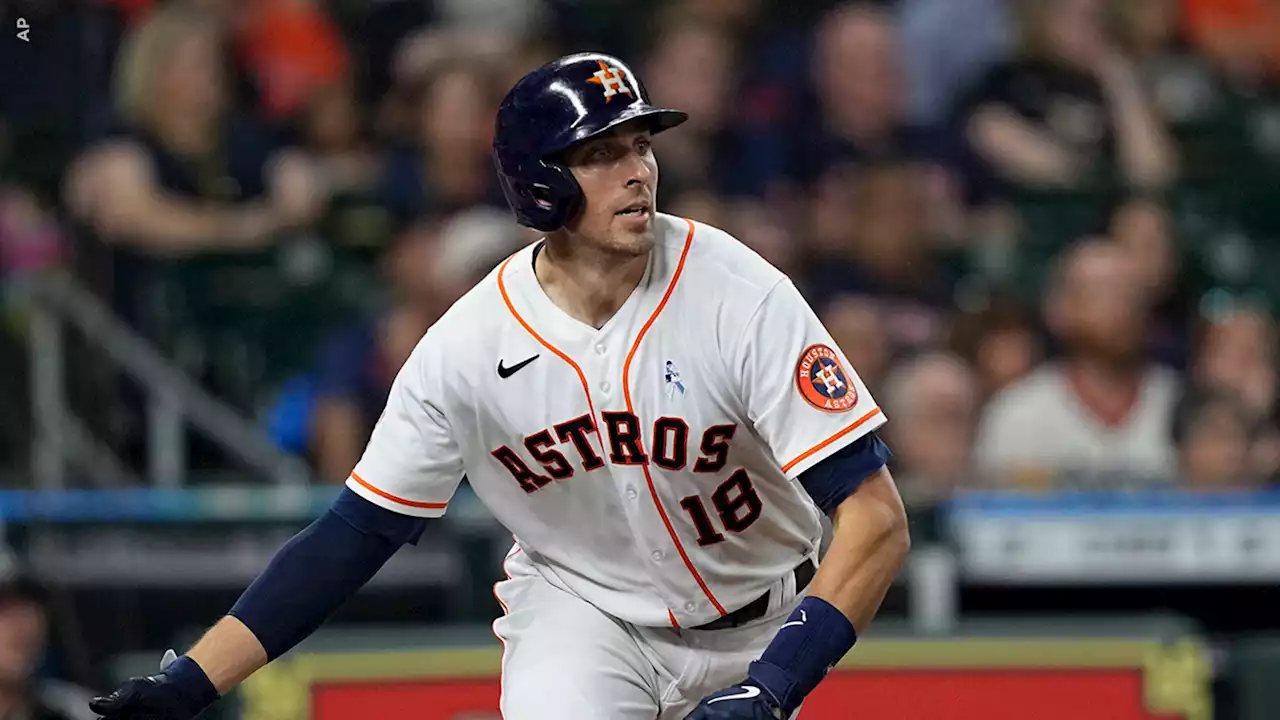 Houston catcher Jason Castro retires as an Astro, the same team he debuted with in 2011