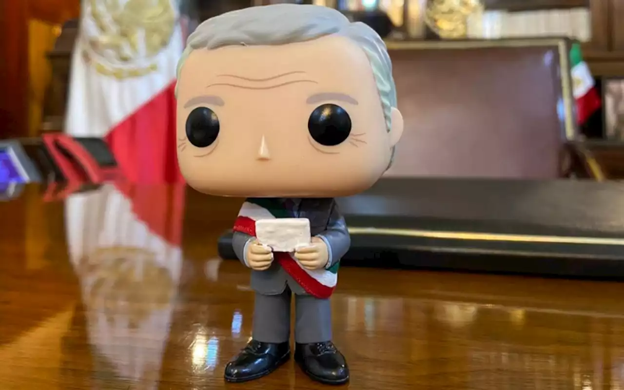 Beatriz Gutiérrez Müller presume el 'pejefunko' para celebrar 4 años de gobierno de AMLO