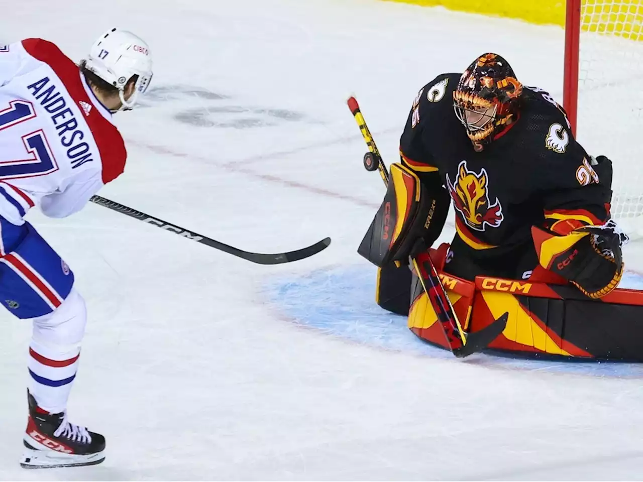 Flames rush to Markstrom's defence after goalie's brutal assessment of his play