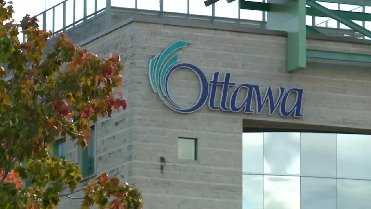 City of Ottawa should draft 2023 budget with a 2 to 2.5 per cent tax hike, report recommends