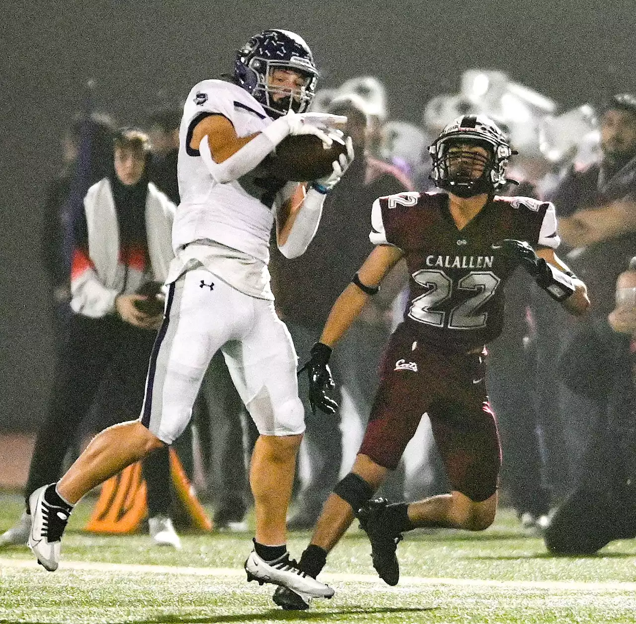 Boerne routs Corpus Christi Calallen to win Class 4A Region IV Division I championship