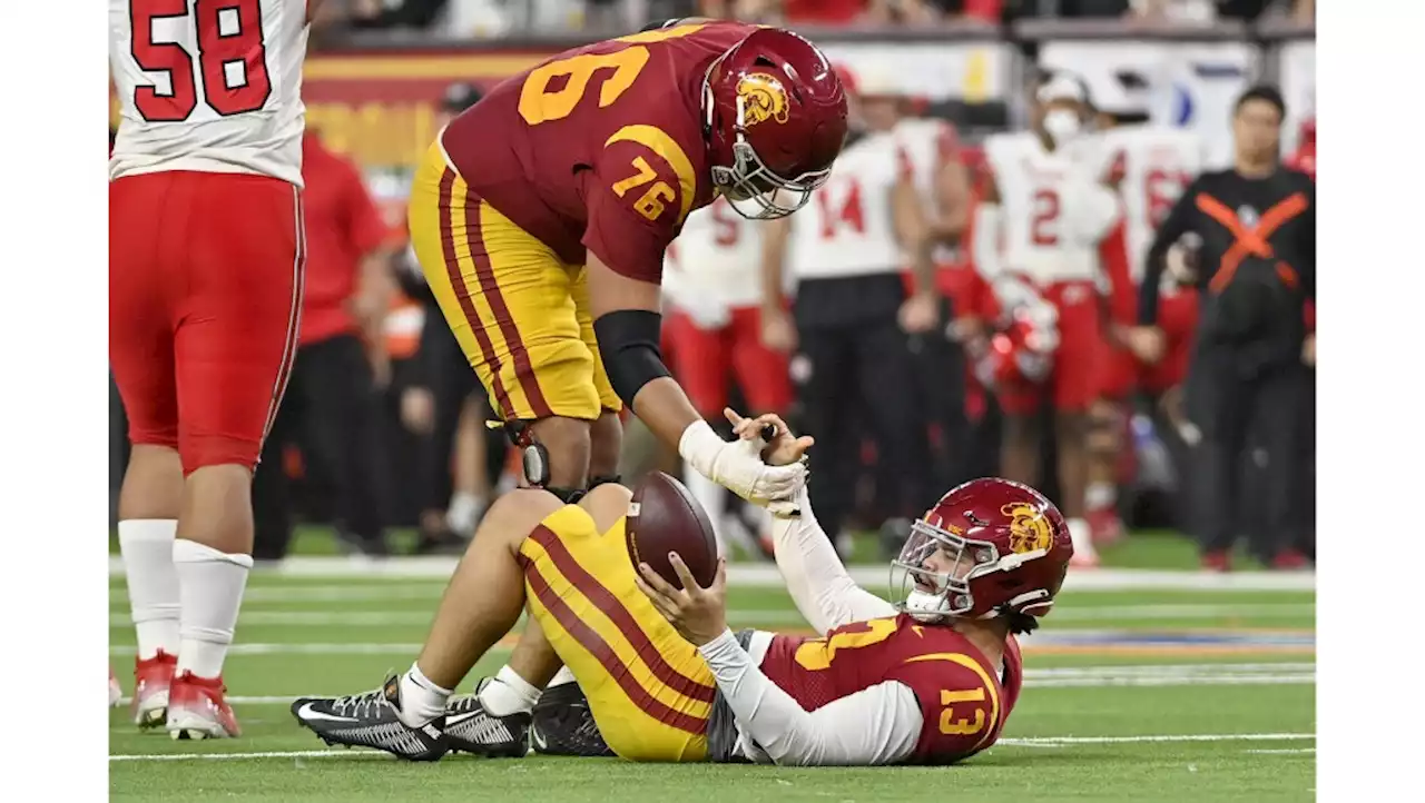 USC, injured Caleb Williams fall to Utah in Pac-12 title game