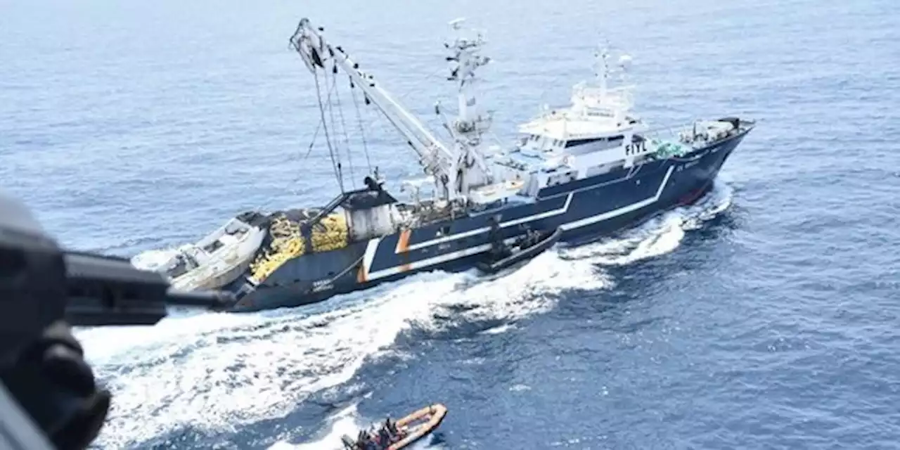 Saisie record de 4,6 tonnes de cocaïne par la Marine nationale dans le Golfe de Guinée