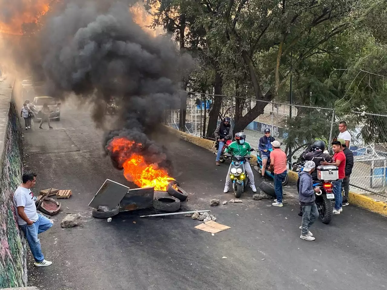 Enfrentamiento en Xochimilco deja 19 policías heridos: Batres