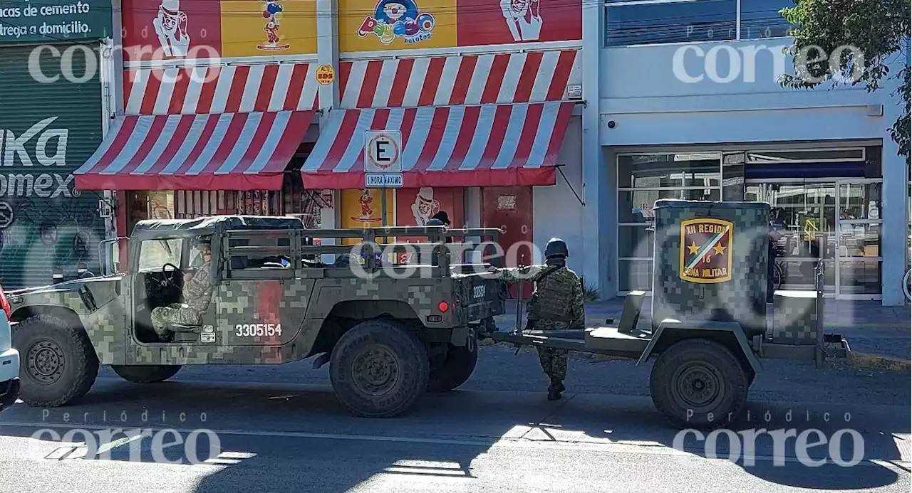 Dejan explosivo en cajero de la colonia Los Limones de León