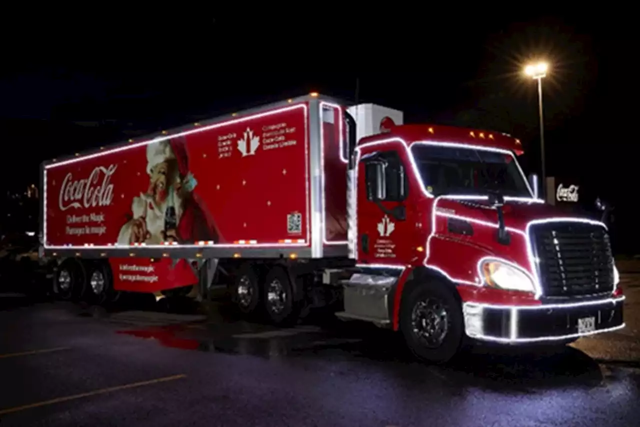 Coke brings Christmas Caravan and Santa to city