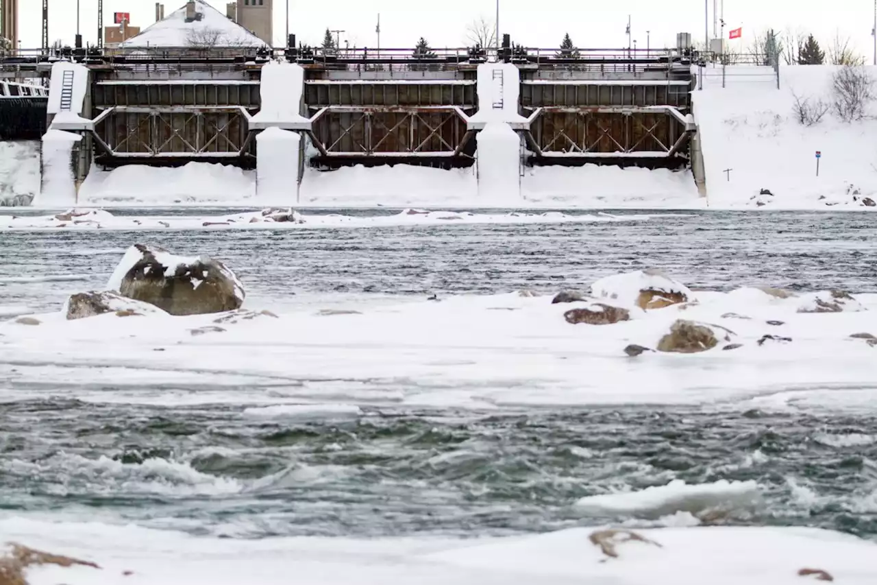 Higher gate settings planned for St. Marys Rapids