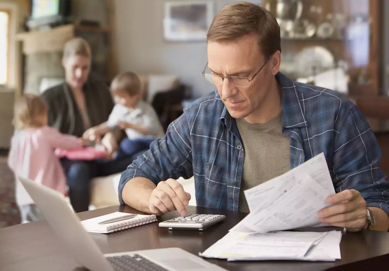 Five ways struggling families can get free cash to pay for food this Christmas