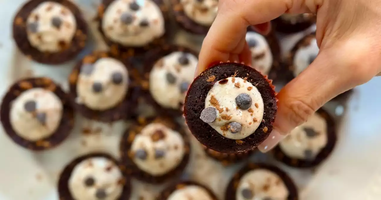 Joy Bauer's cheesecake brownie bites are a sweet little treat