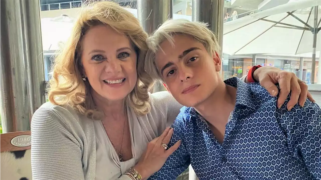 'Espero que lo dejen entrar': Erika Buenfil revela por qué quiere llevar a su hijo de 17 años a un antro