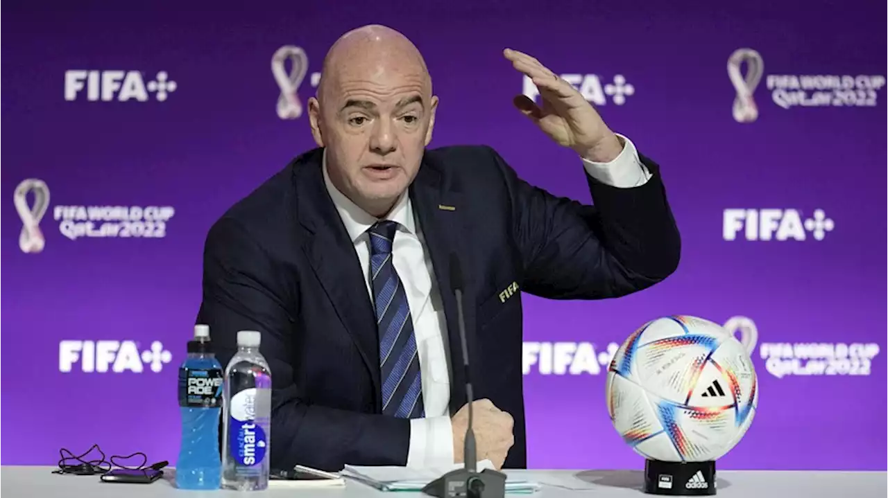 WM 2022: Fifa-Präsident Infantino sorgt für Verwirrung mit Stadion-Auftritt