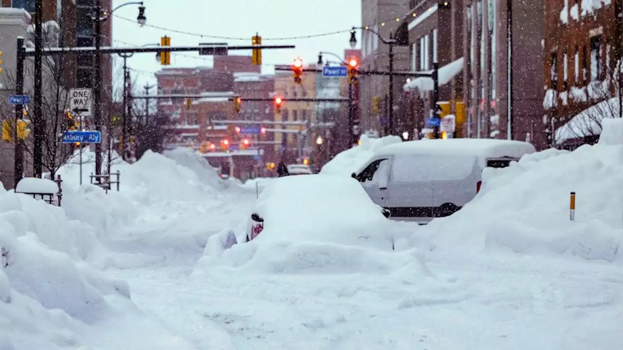 Drought, heat waves and hurricanes: These are the biggest weather stories of 2022