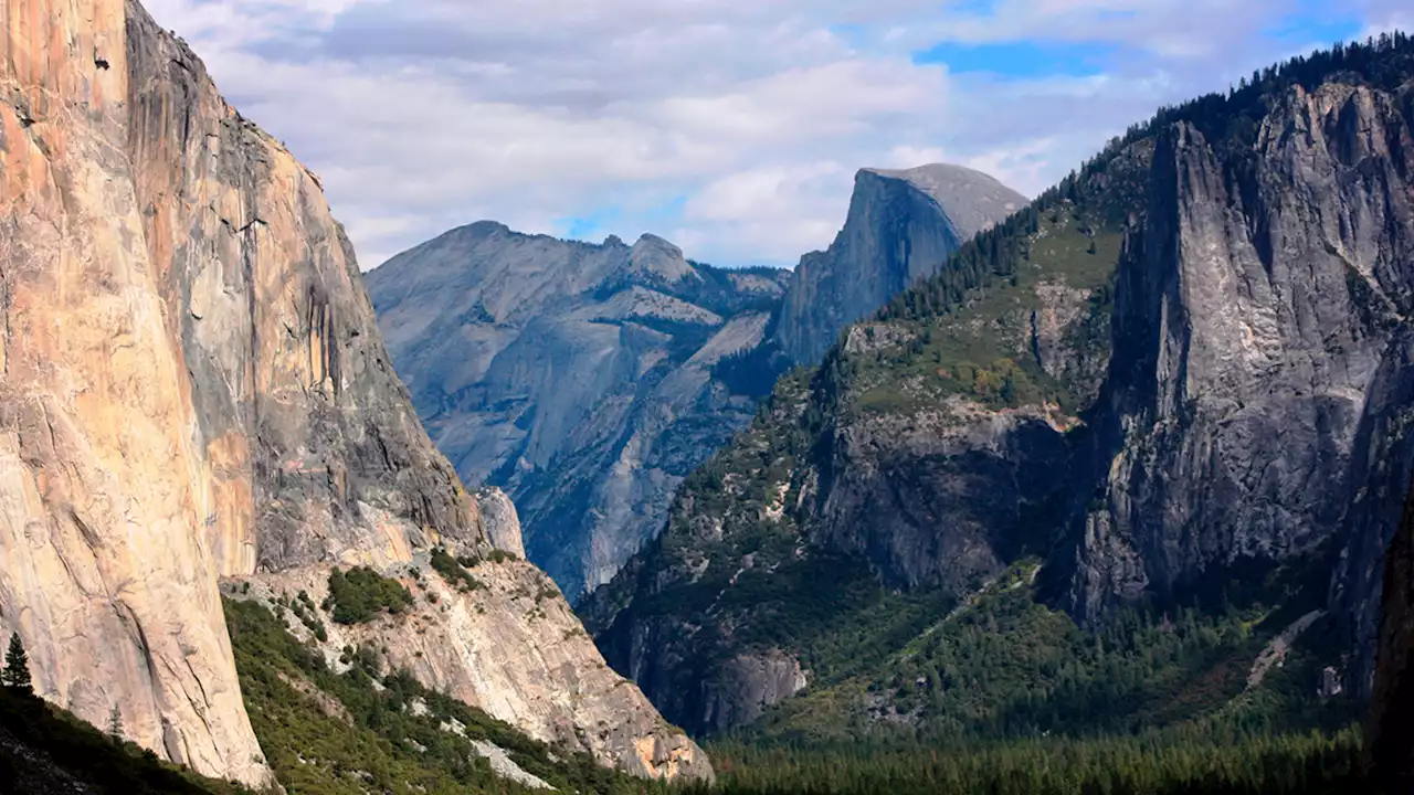 2 killed after rockslide near Yosemite National Park entrance