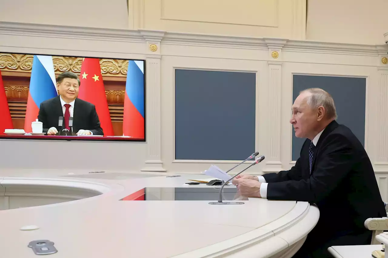 Putin, Xi vow closer ties as Russia bombards Ukraine again