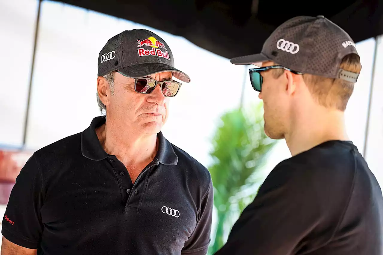 Al-Attiyah: Dakar rival Sainz &quot;complains about a lot of things&quot;