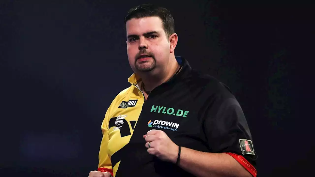 Gabriel Clemens steht als erster Deutscher im Viertelfinale der Darts-WM