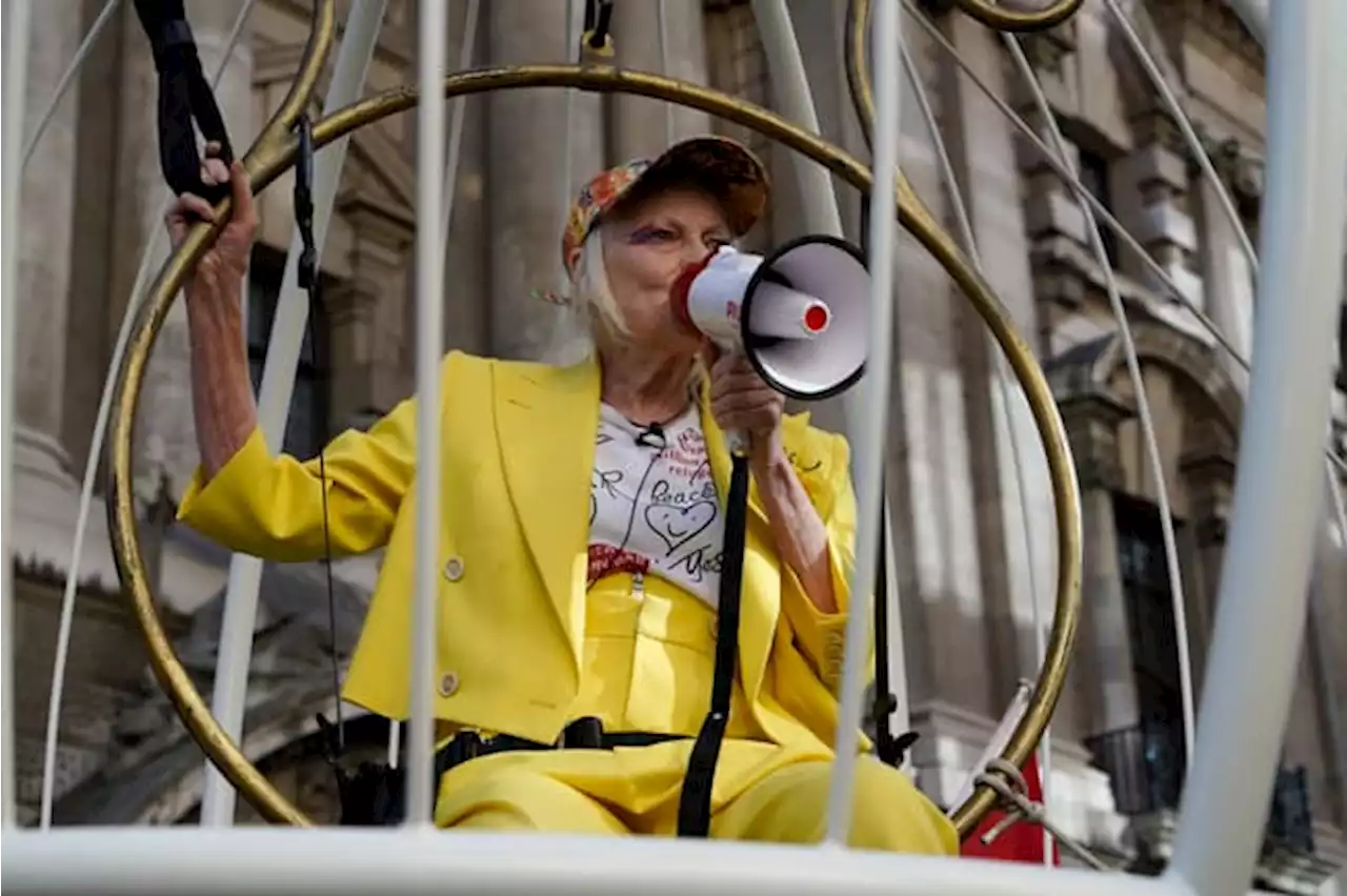 La créatrice de mode britannique Vivienne Westwood est morte à l'âge de 81 ans