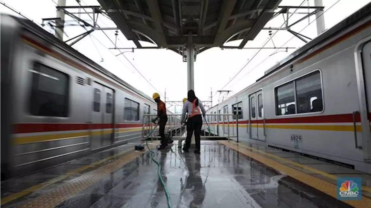 Anak Kereta Makin Was-Was, Tarif KRL 'Orang Kaya' Berlaku?