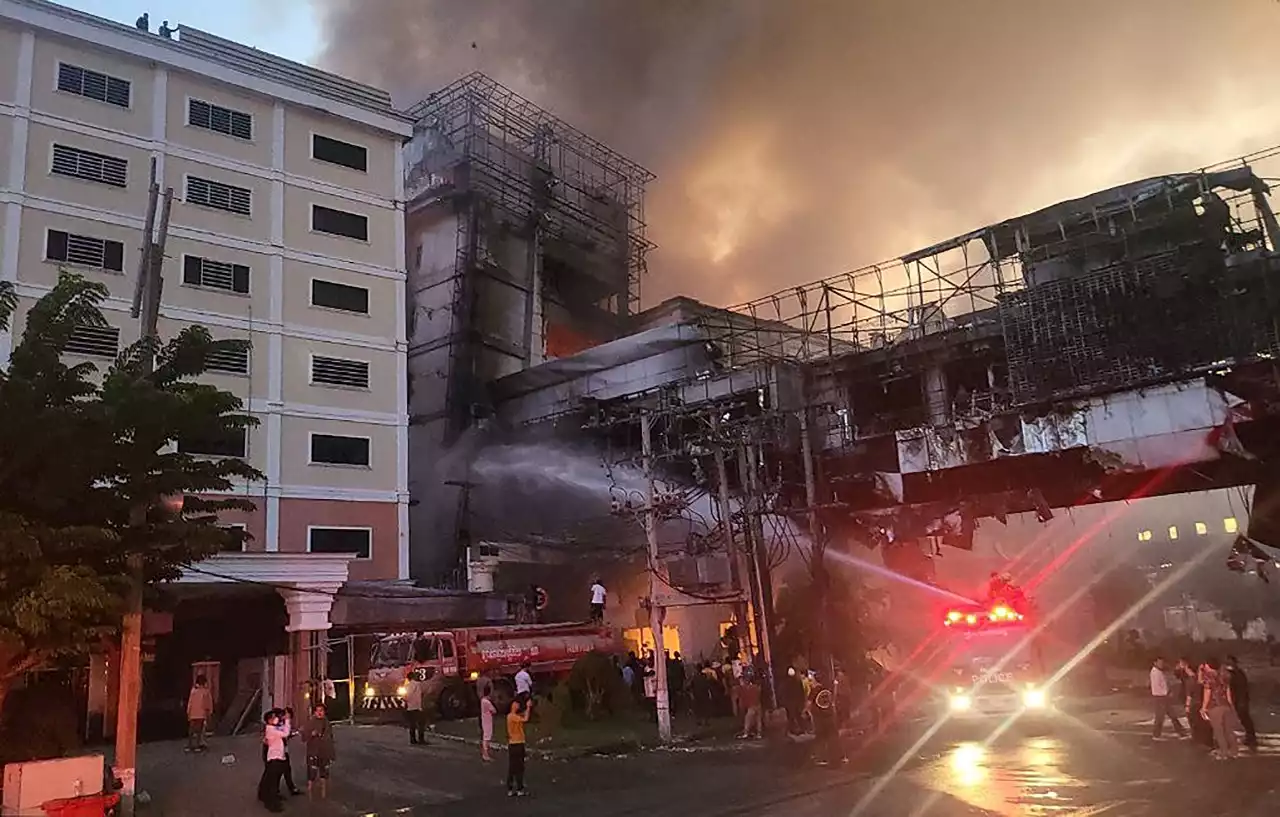 Cambodge : le bilan de l'incendie de l'hôtel casino grimpe à 25 morts